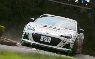 テイン、オートサロンでBRZを展示