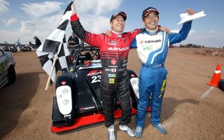 パイクスでADVAN装着車が初参戦でEVクラス優勝