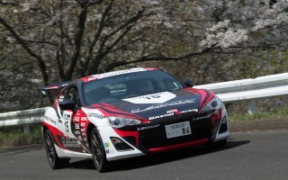 注目のトヨタ86はJN-3クラス6位で完走