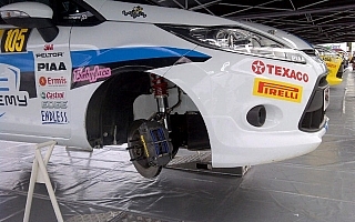 WRCアカデミーがエンドレス製のパッドを採用