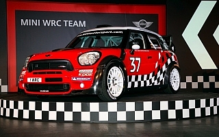 MINIジョン・クーパー・ワークスWRC、イギリスで発表！