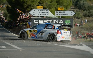 WRCスペイン：オジエ27.3秒差の首位で王座目前