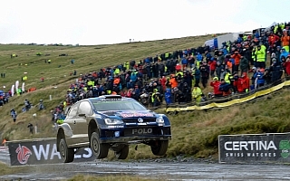 WRC GB：ラリー初日はオジエがリード。地元ミークが2位