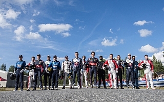 WRC、2017年からドライバー3人制導入