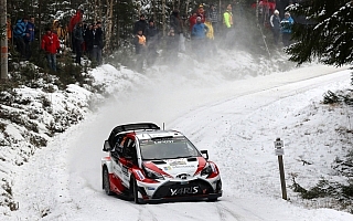 WRCスウェーデン：ラトバラ、24.88kmのSS4でベストを刻み首位に浮上