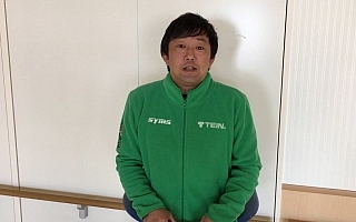 テスト走行中のアクシデントにより負傷した鎌田卓麻選手からビデオレター
