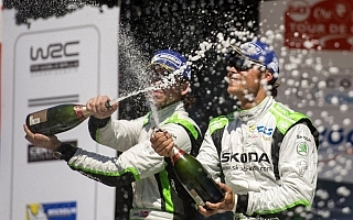 WRCフランス：WRC2はミケルセンが完全勝利