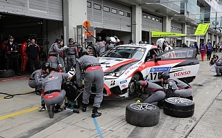 ニュルブルクリンク24時間レース：TOYOTA GAZOO Racing、レクサスRCでのSP3Tクラス初挑戦で2位完走