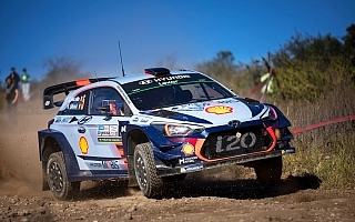WRCアルゼンチン：0.7秒差でヌービルが逆転勝利