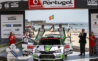 WRCポルトガル：最終ステージでミケルセンが痛恨のクラッシュ、ティデマンドがWRC2優勝