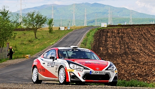 GT86 CS-R3