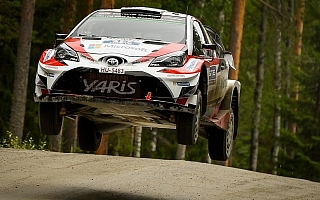 WRCフィンランド：トヨタが1-3フィニッシュ達成、ラッピが初優勝