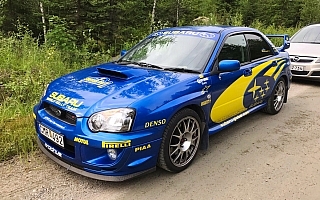 インプレッサWRC2004レプリカ発見！ ニャオキ＆イヌスケのホゲホゲWRC日記@フィンランド