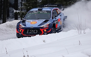 WRCスウェーデン：競技3日目を終えてヌービルがリードを拡大