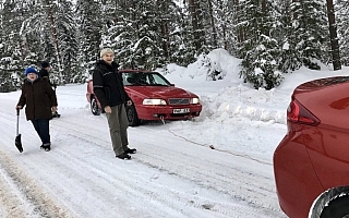 困った時はお互い様 ニャオキのホゲホゲWRC＠スウェーデン日記その1