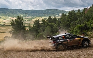 WRCイタリア：競技2日目を終えて、トップはMスポーツのオジエ
