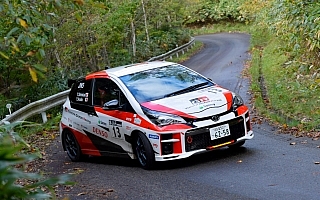 全日本ラリー高山：TGR Vitz GRMN Rally、前戦の大ダメージを修復しJN5クラス2位表彰台を獲得