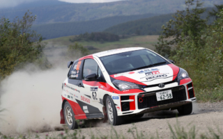 TGR Vitz GRMN Rally、シリーズ屈指の過酷なラリー北海道で優勝。今季2戦を残して眞貝知志のJN2王座決定