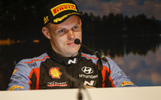 WRCフィンランド：タナック「信念を持ち続けて進めば可能性がある」イベント後記者会見