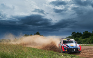 WRCフィンランド：ヒョンデはポジティブなパフォーマンス披露に重点