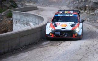 【速報】WRCモンテカルロ：ティエリー・ヌービルが今季初優勝。トヨタのオジエとエバンスが続く