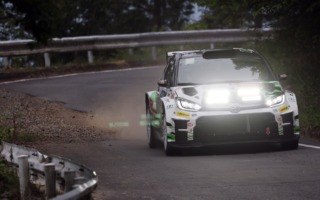 全日本ラリーモントレー：初日、ヘイキ・コバライネンと新井大輝が0.8秒差の首位争い