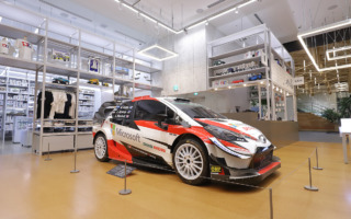 WRCジャパン:TAMIYA PLAMODEL FACTORY TOKYOでトヨタ・ヤリスWRCを展示中
