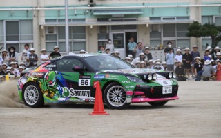 WRCジャパン:開催地元の小学校を巡るラリースクール全日程を終了